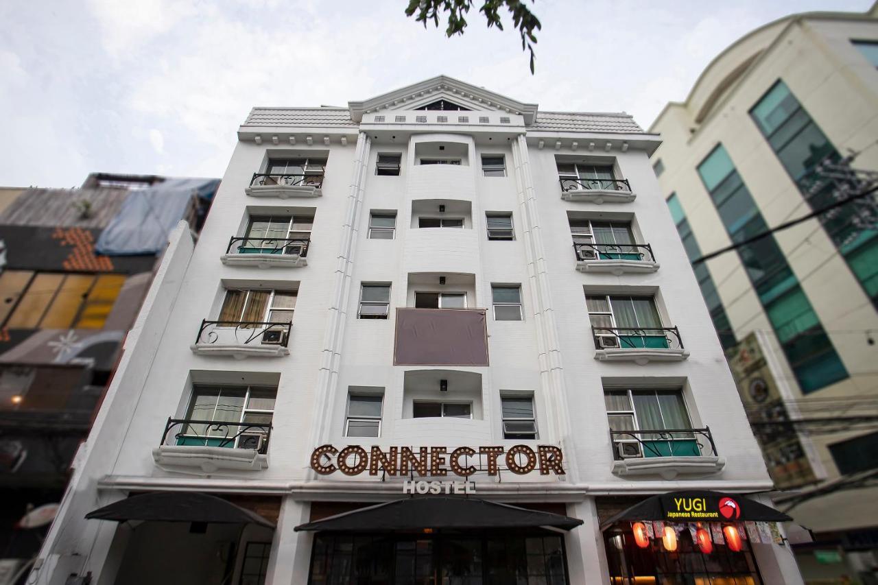 Oyo 821 Connector Hostel Makati City Екстериор снимка